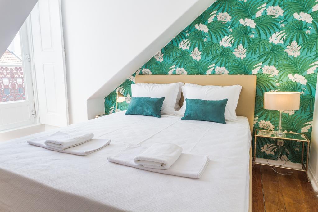 Standard Double Room with Shared Bathroom